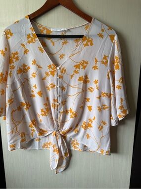 Women's White Tie-Front Floral Blouse - Yellow Print